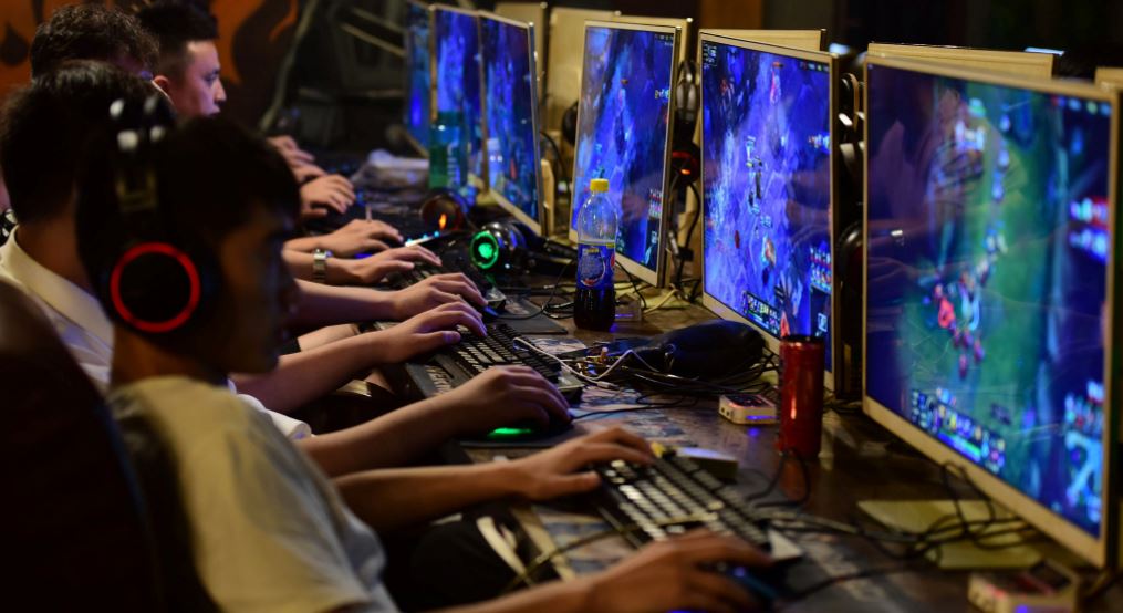 china restricts online gaming