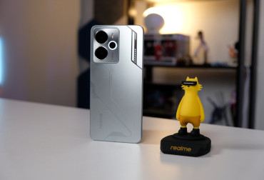 realme 14 5g mecha silver 3