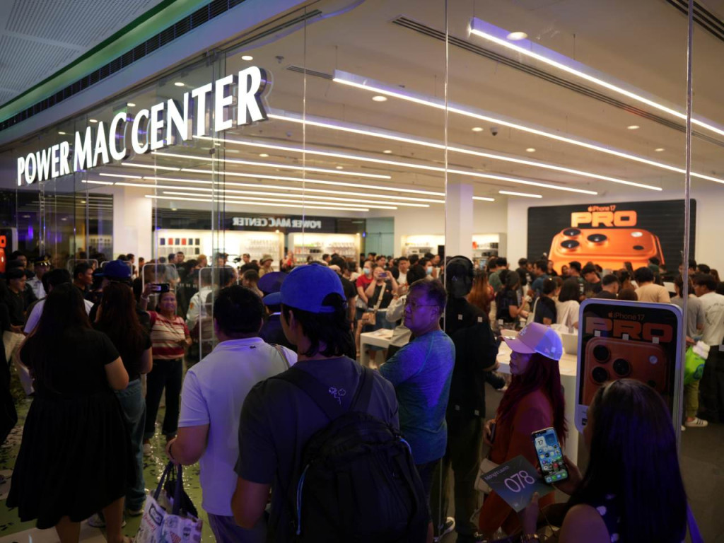 iphone 17 cyberzone power mac 4