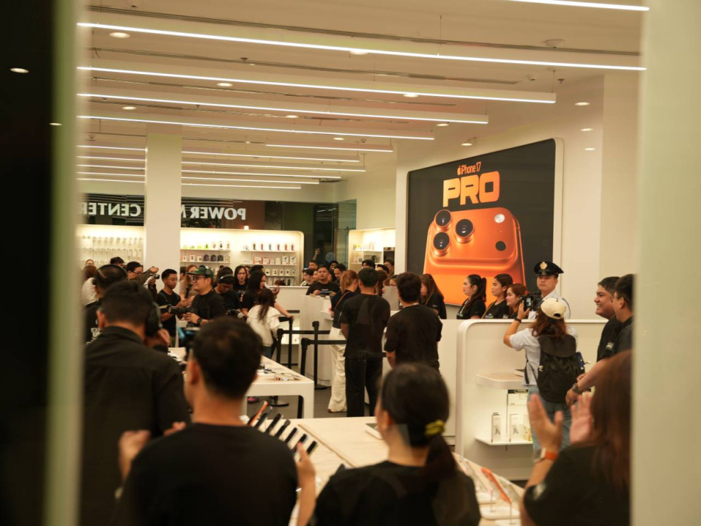 iphone 17 cyberzone power mac 5