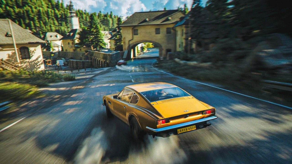 007 first light car chase