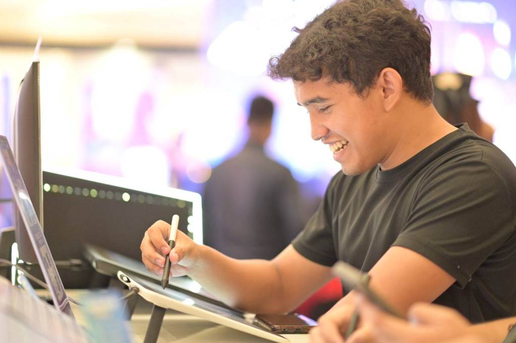 cyberzone geek con dx image 3