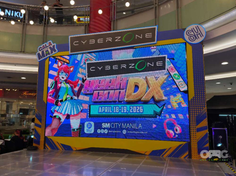 sm cyberzone geek con dx07