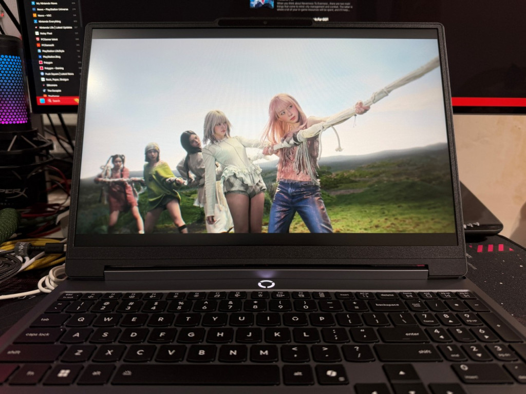 Lenovo LOQ 15AHP11 review02