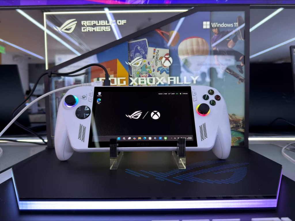 sm cyberzone rog xbox ally