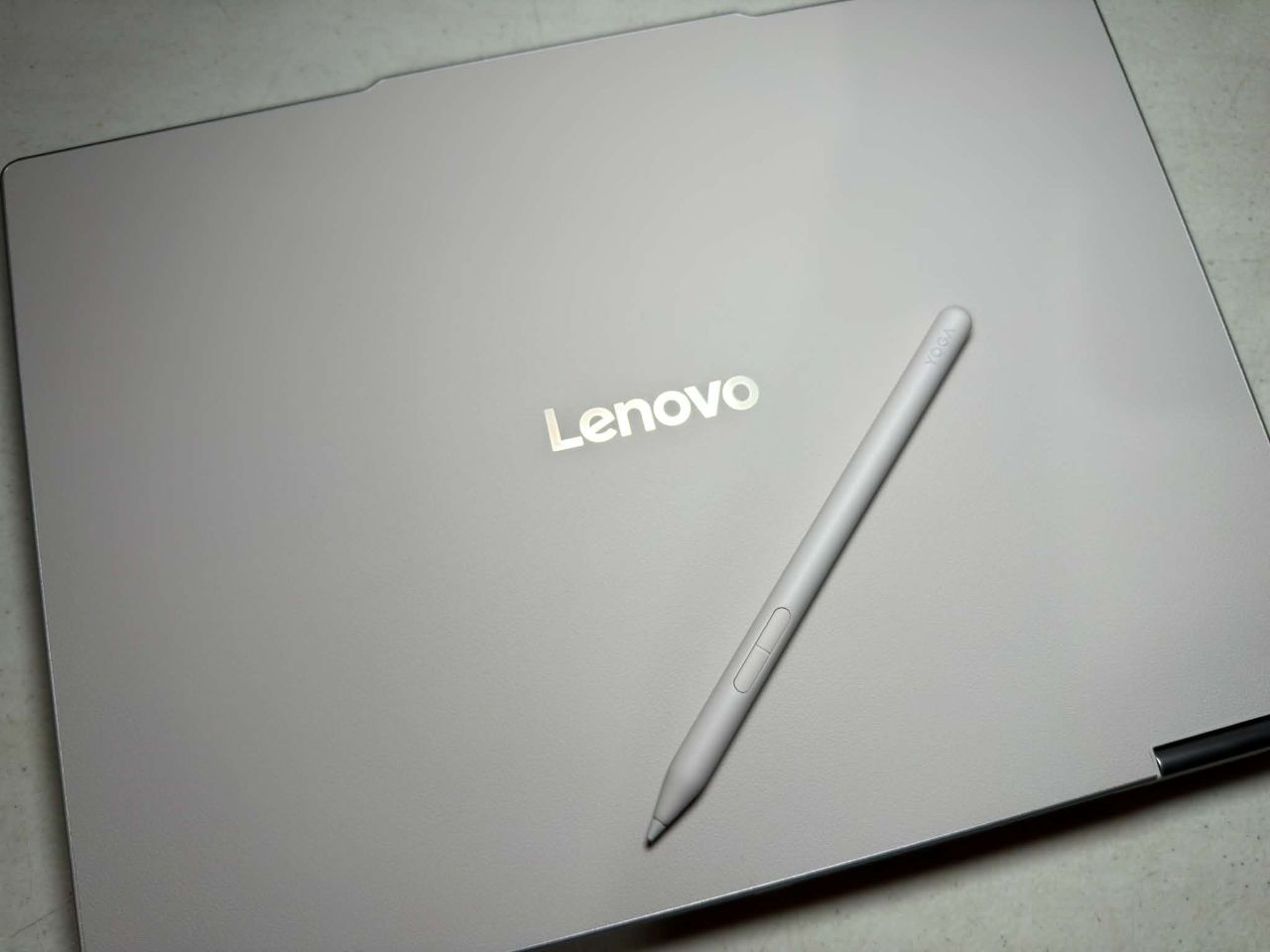 Lenovo Yoga 7i 2‑in‑1 feature07
